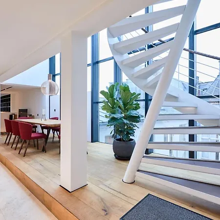 Luxury Penthouse - Cph's Finest - Shopping Street - High-end Apartment