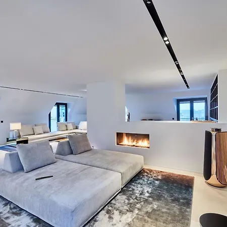 Luxury Penthouse - Cph's Finest - Shopping Street - High-end Apartment *