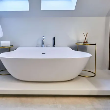 Luxury Penthouse - Cph's Finest - Shopping Street - High-end Apartment *