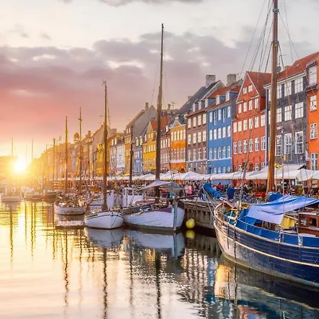 Luxury Penthouse - Cph's Finest - Shopping Street - High-end Apartment Copenhagen